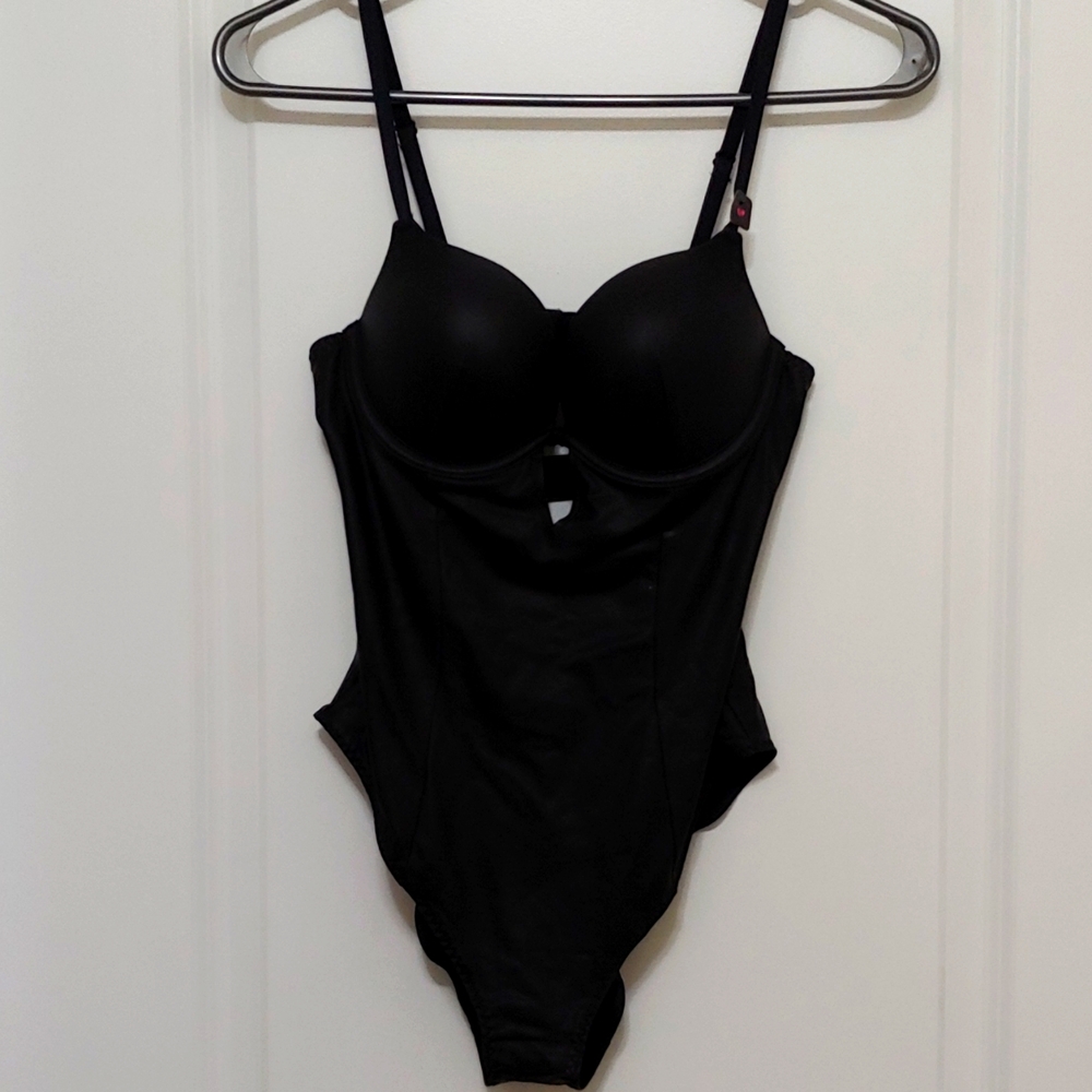 🖤 La Senza Bodysuit - NWT